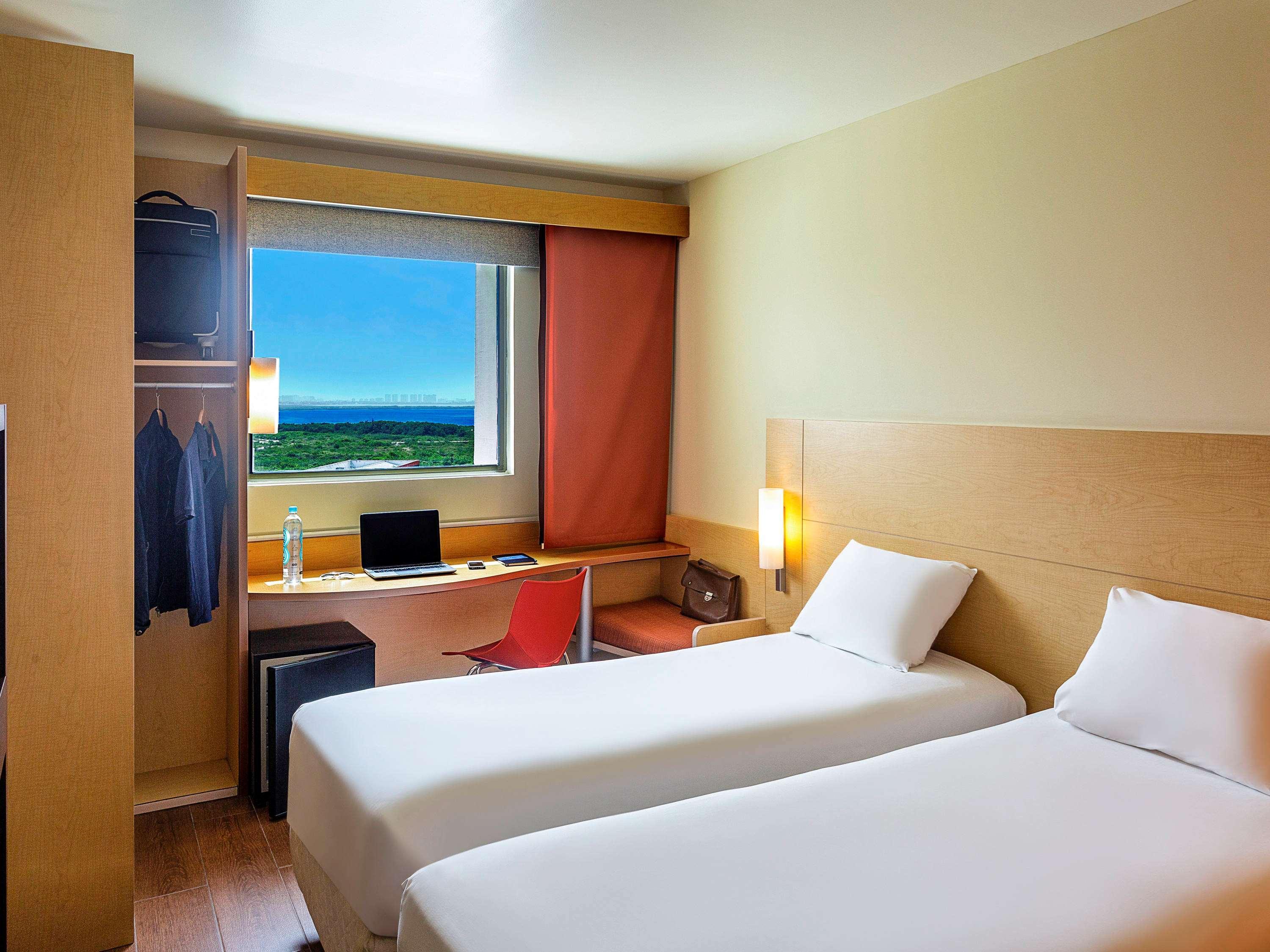 Ibis Cancun Centro Kültér fotó